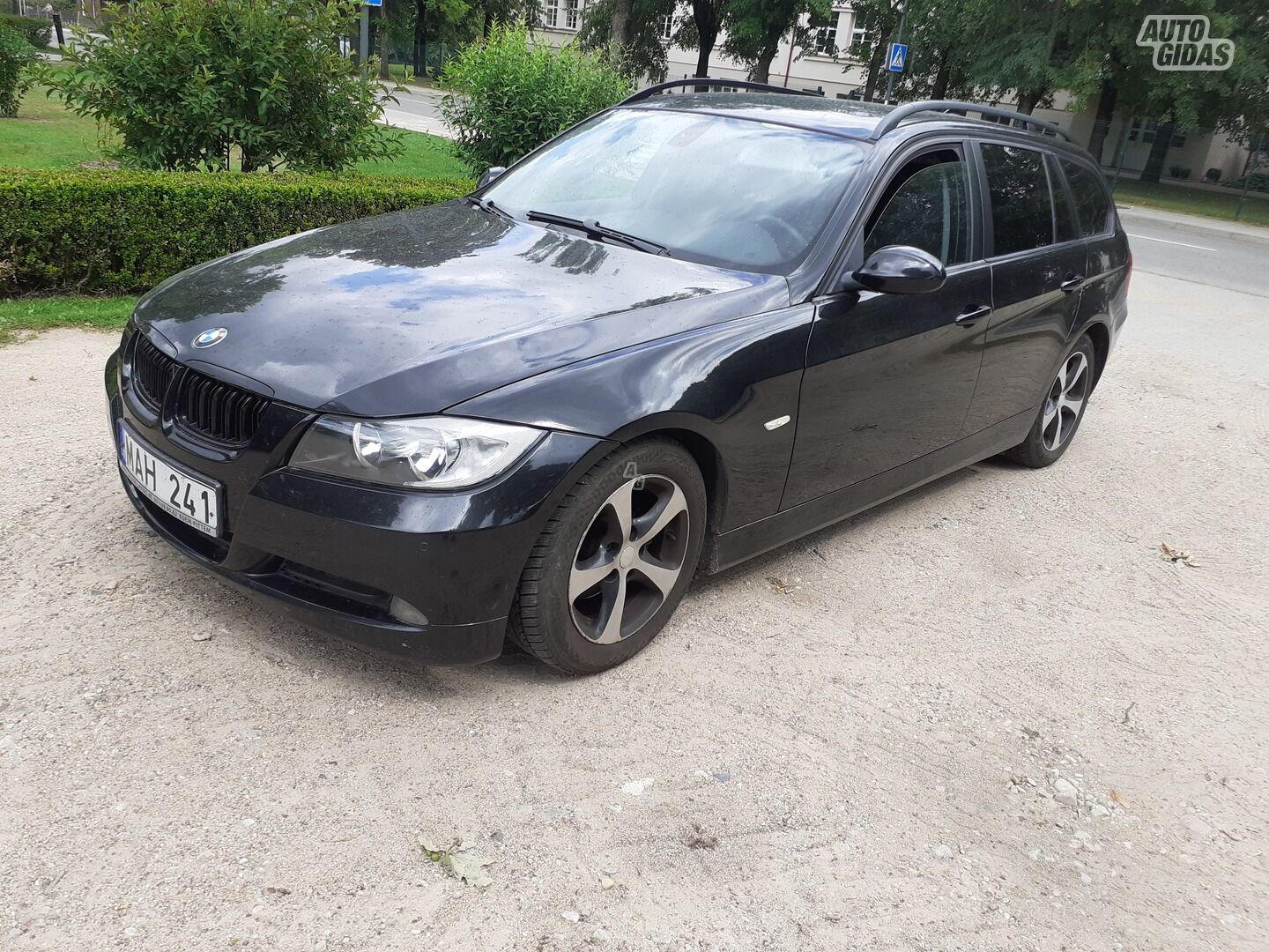 Bmw 318 E91 2006 y