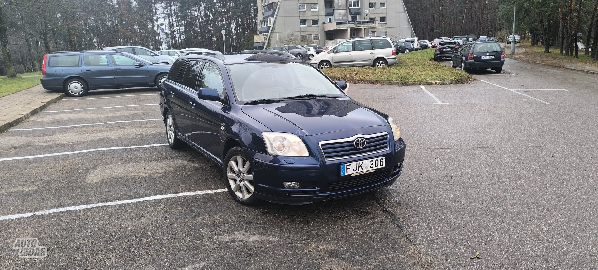 Toyota Avensis 2004 y Wagon