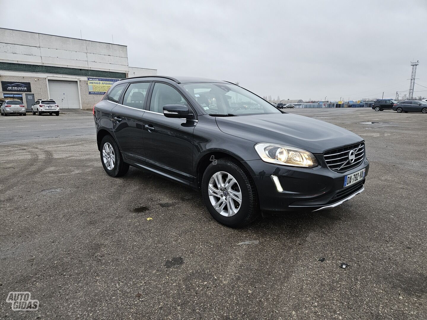 Volvo XC60 2013 г Внедорожник / Кроссовер