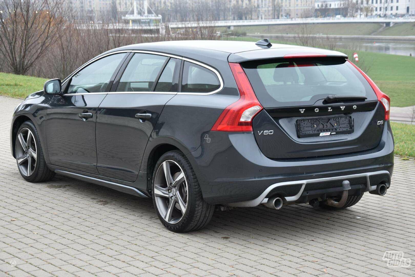 Volvo V60 2010 m Universalas