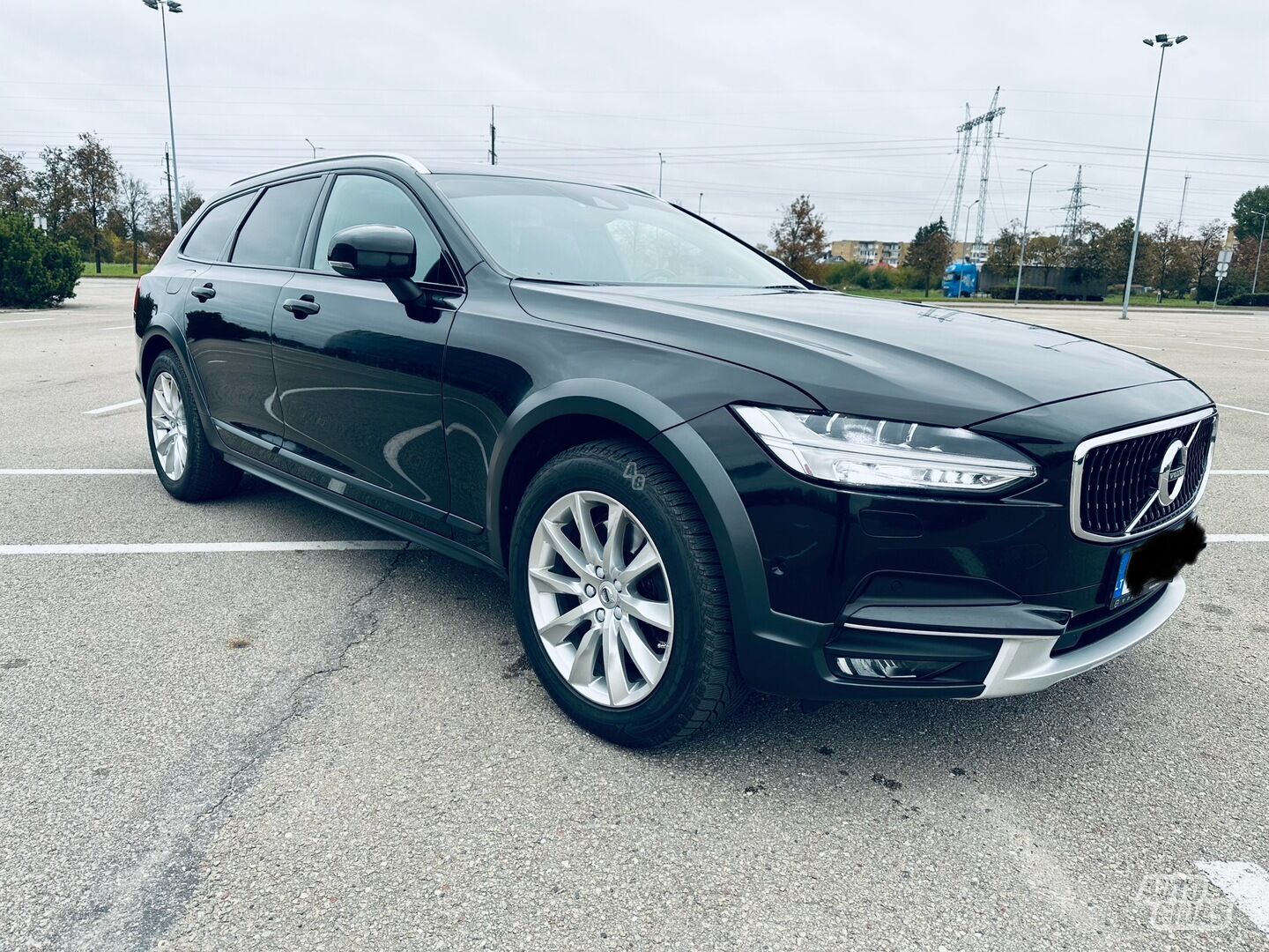 Volvo V90 Cross Country 2017 m Universalas