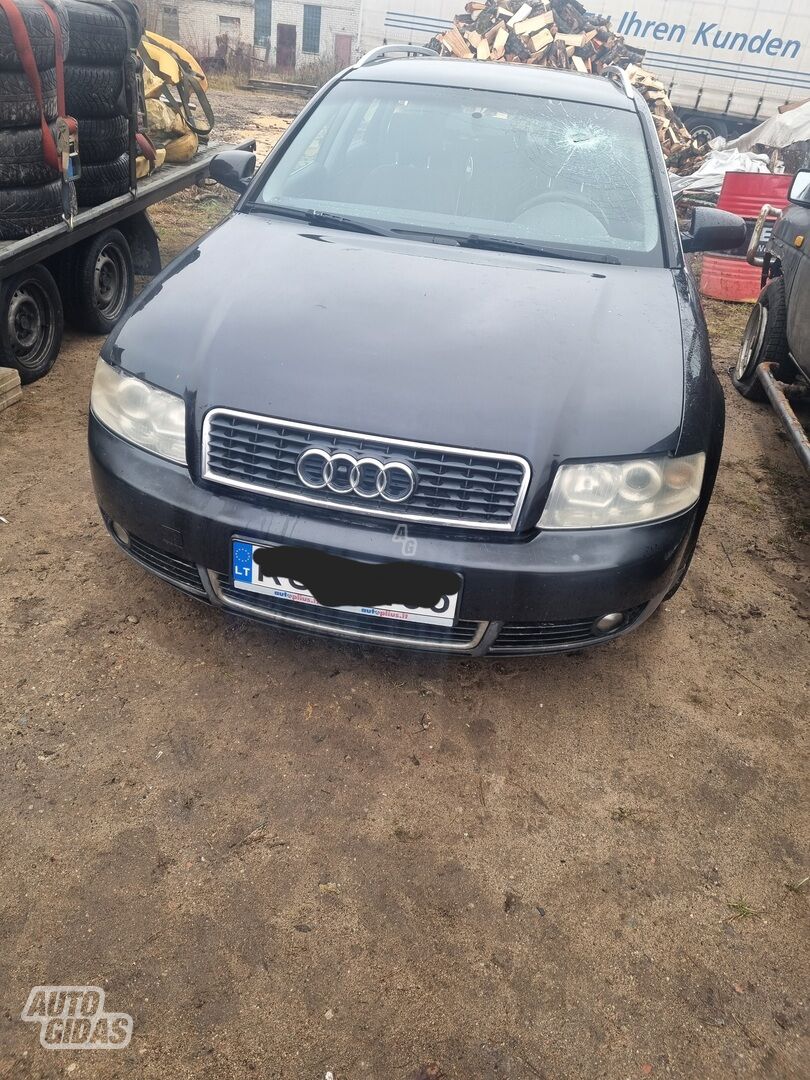 Audi A4 2002 г запчясти