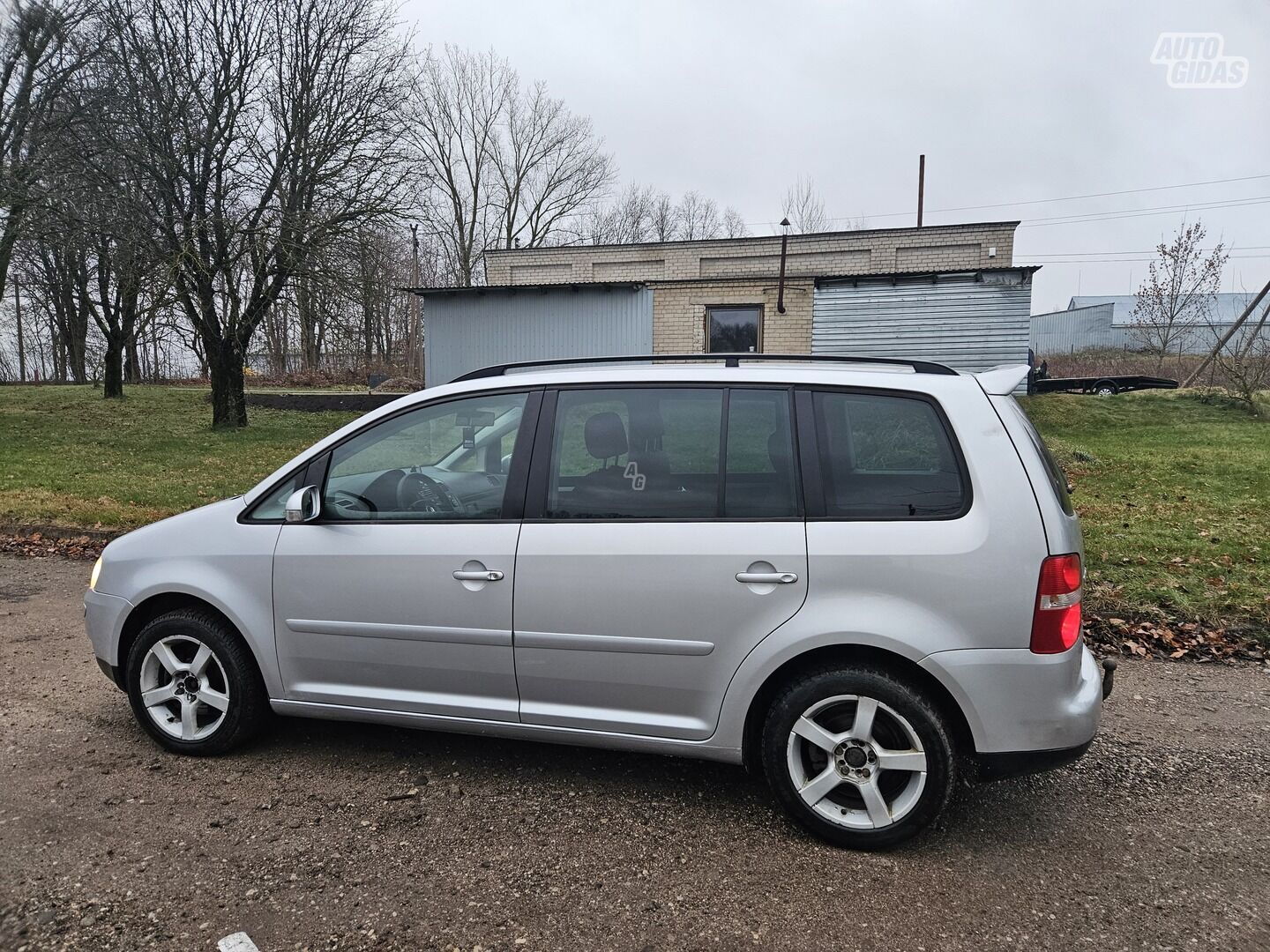 Volkswagen Touran 2004 y Van