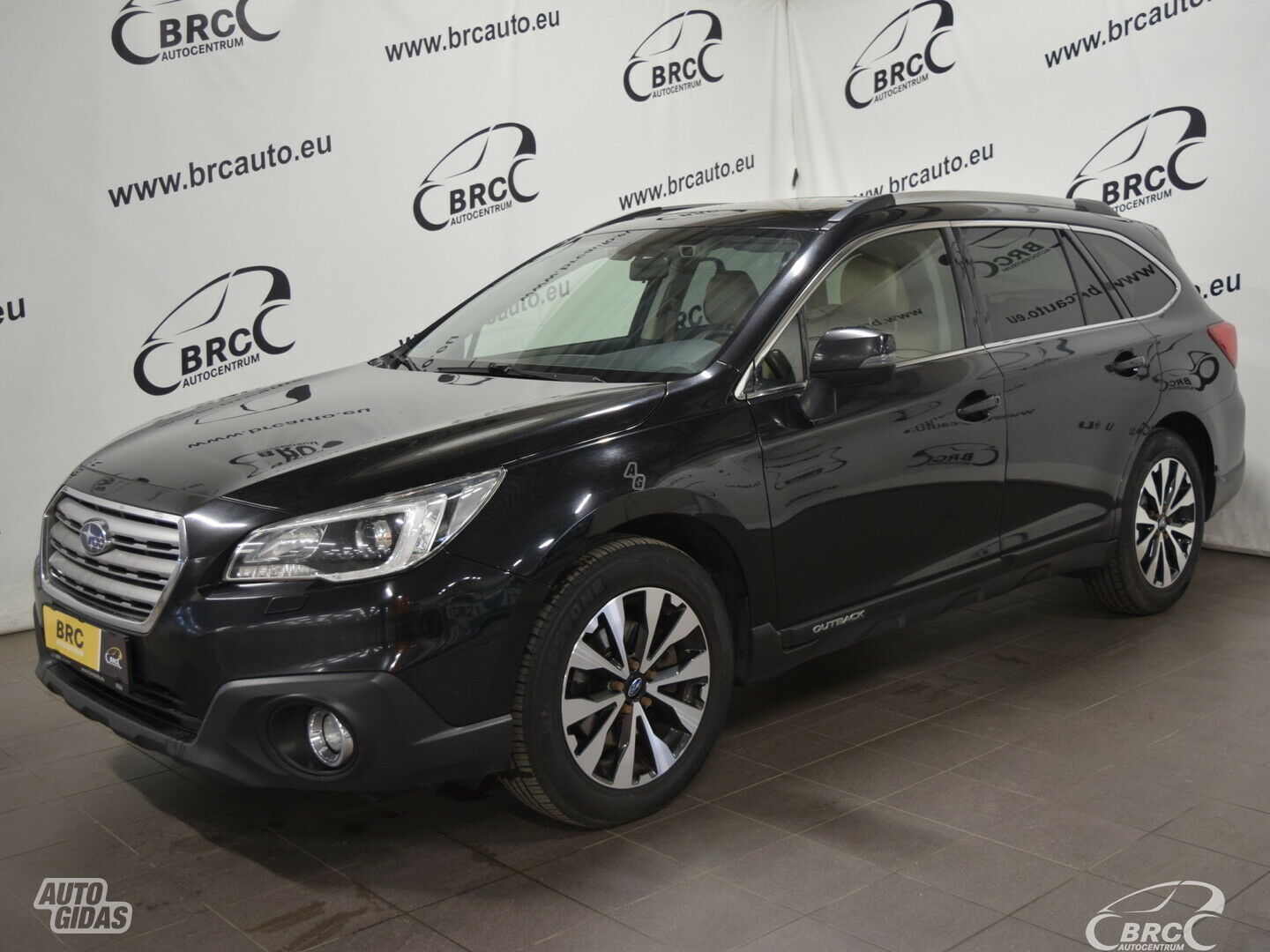 Subaru Legacy Outback A/T 2015 y