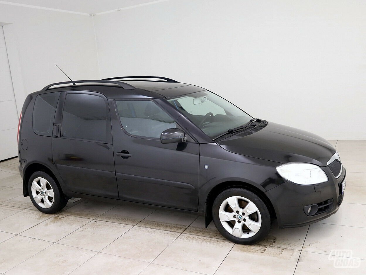 Skoda Roomster 2007 г Минивэн