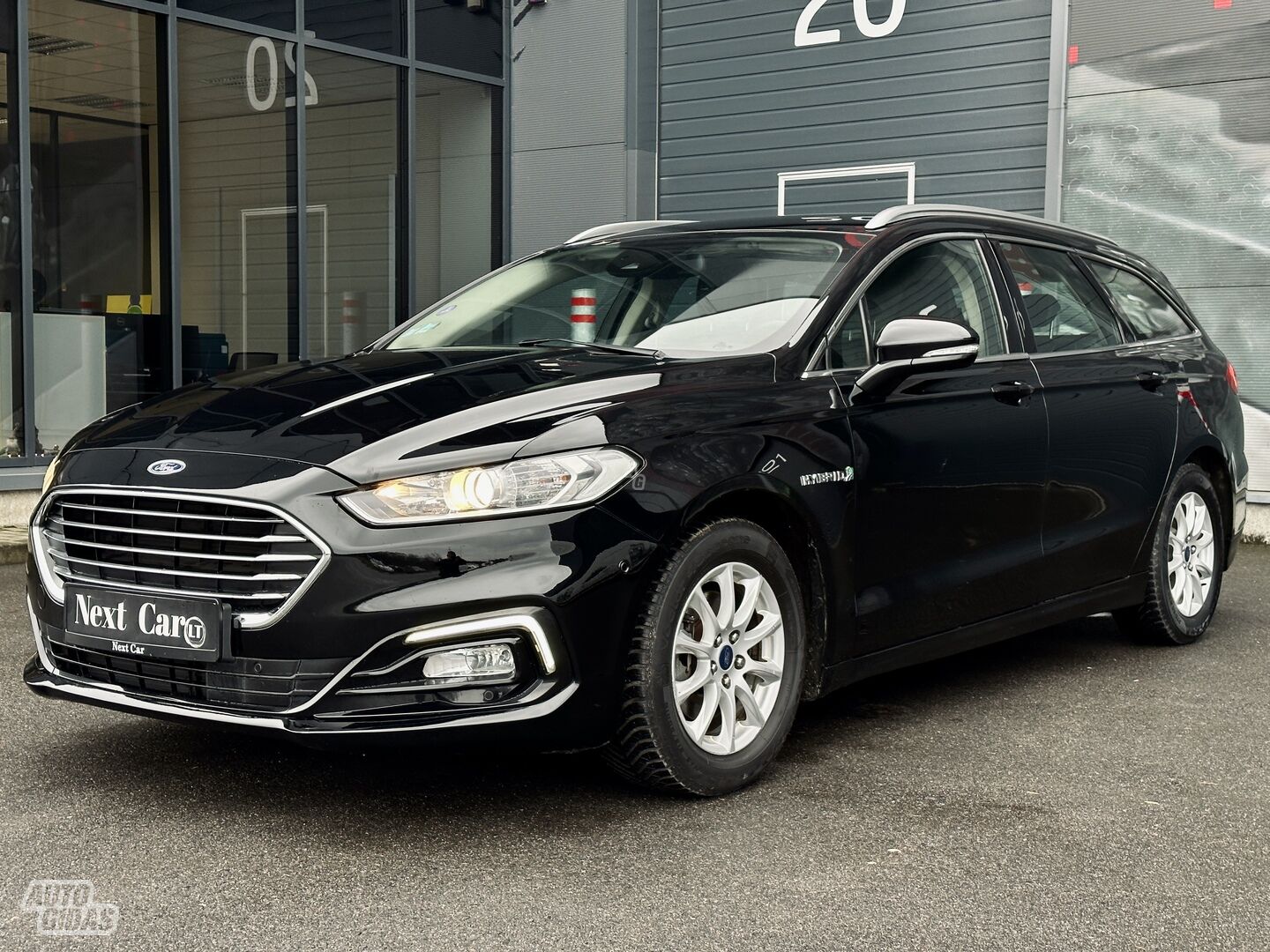 Ford Mondeo IV 2019 y