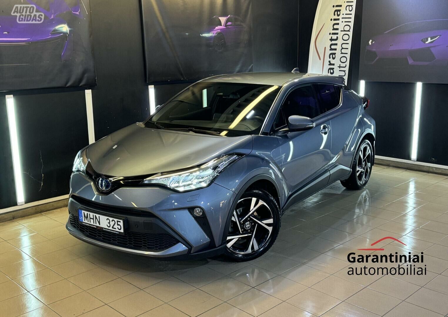 Toyota C-HR 2022 г Внедорожник / Кроссовер