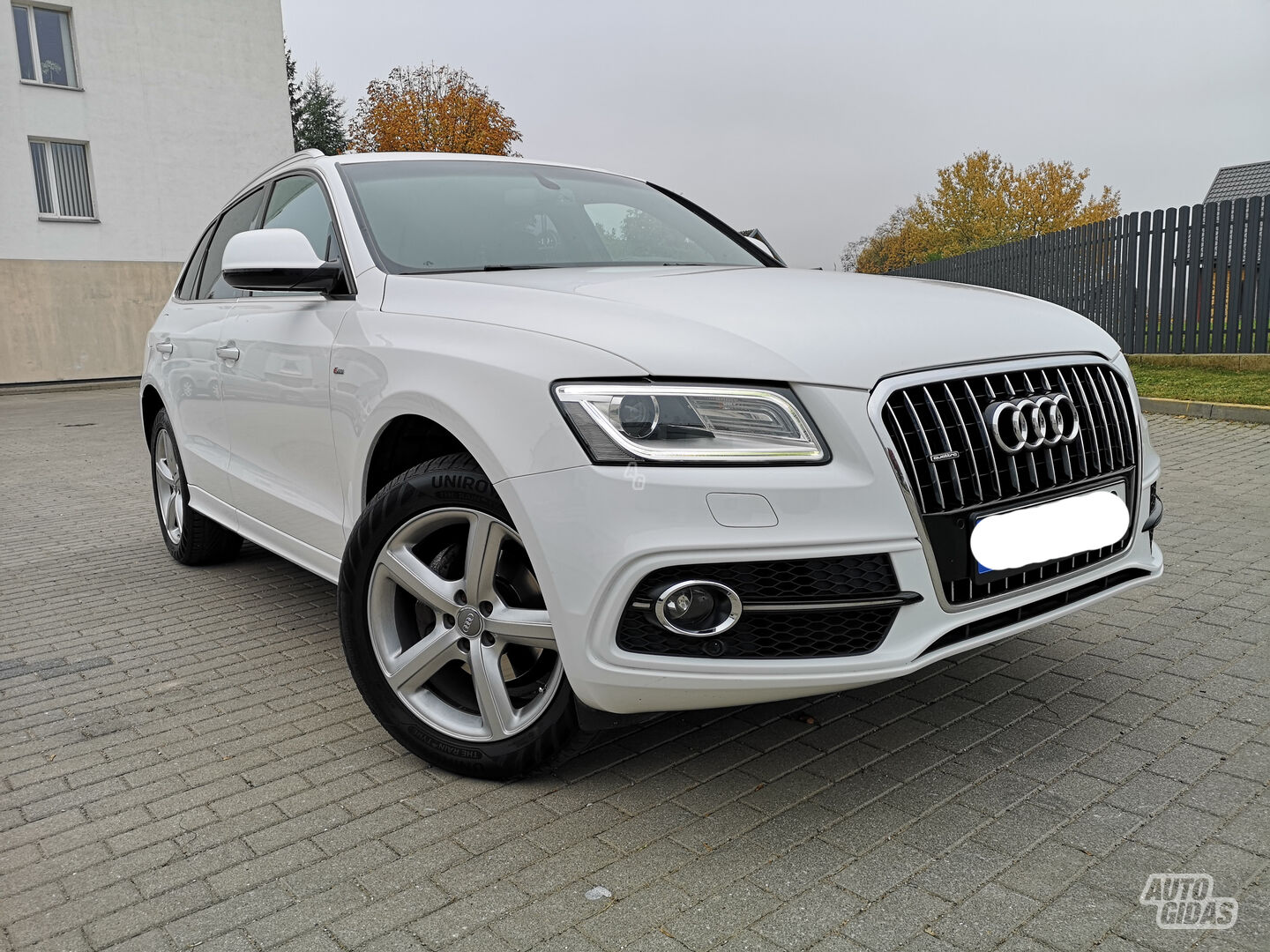 Audi Q5 2016 y Off-road / Crossover