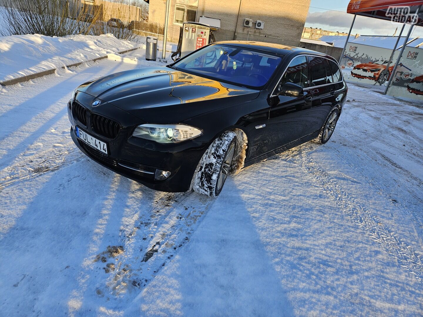 Bmw 520 2011 г Универсал