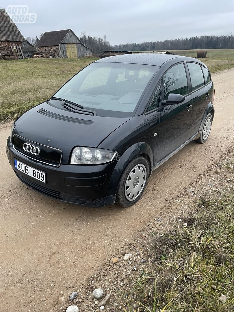 Audi A2 2002 y Sedan