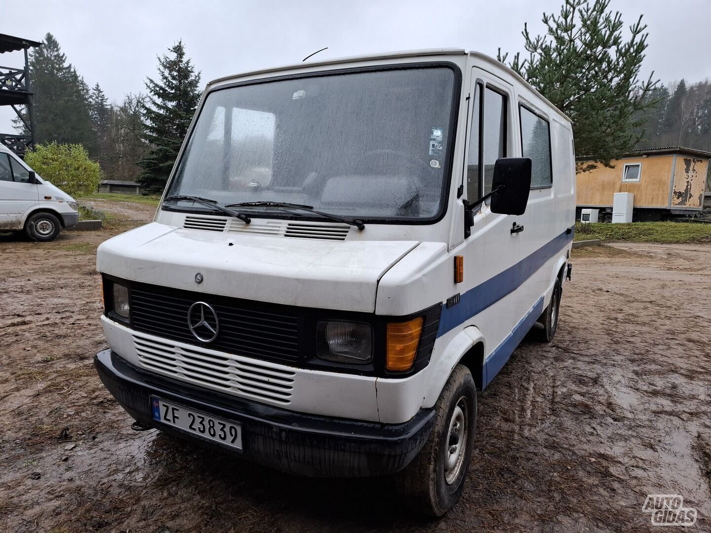 Mercedes-Benz 308 1985 y Minibus