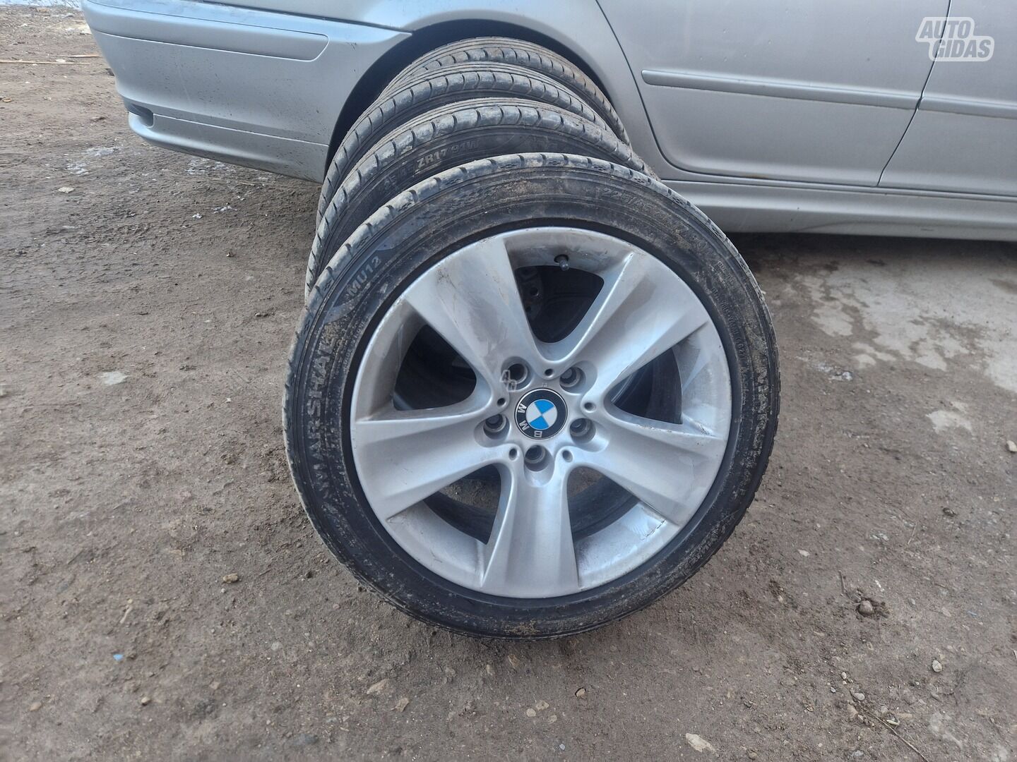 BMW light alloy R17 rims