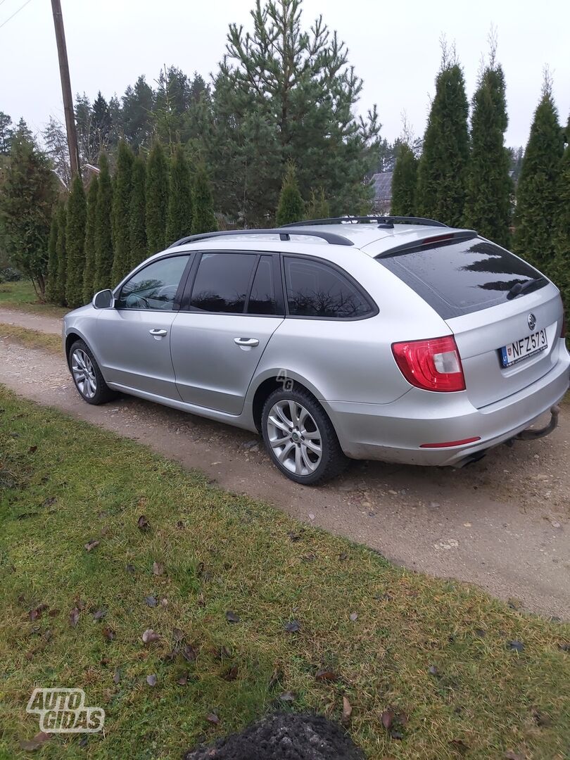 Skoda Superb TDI 2011 г