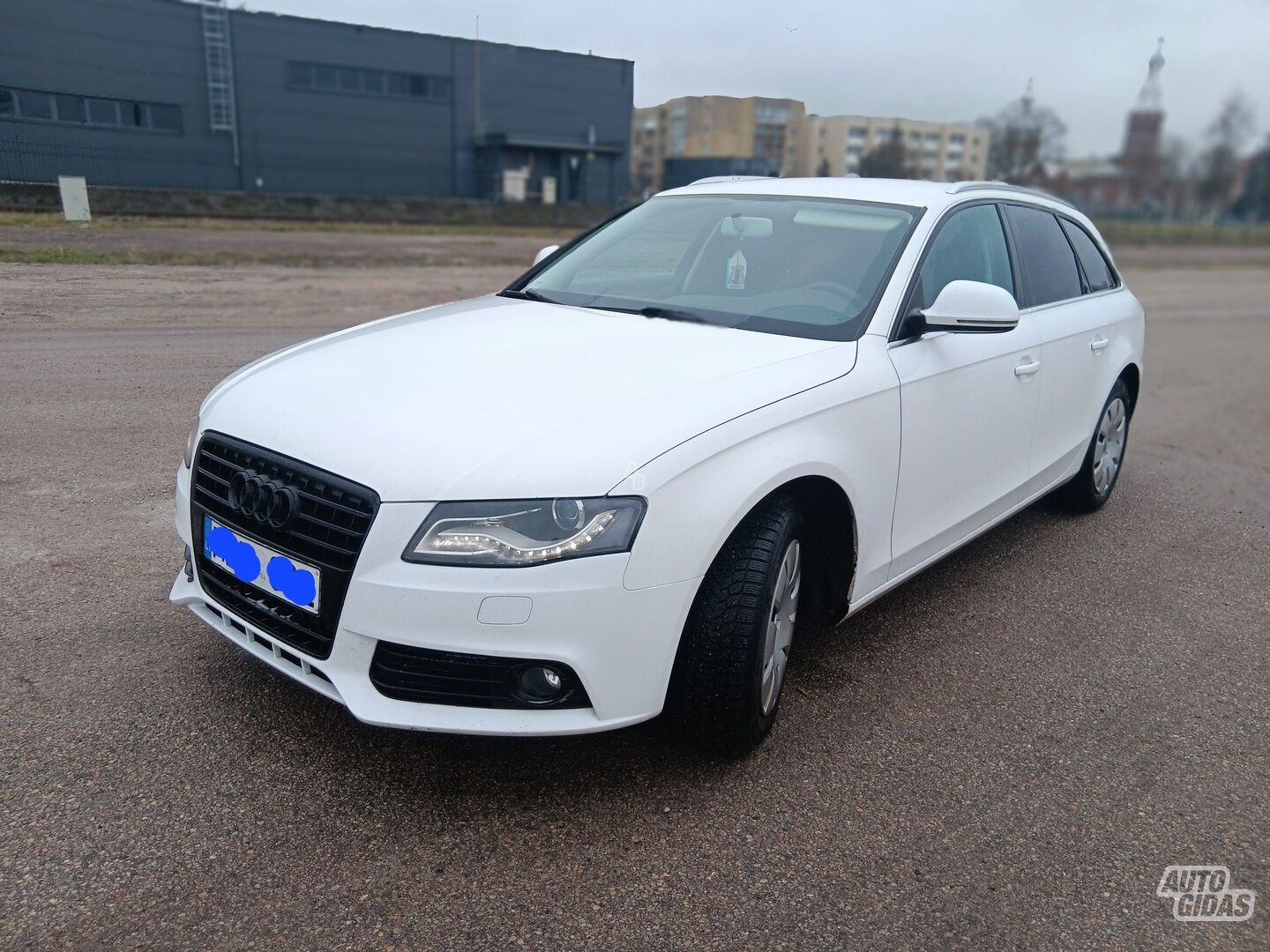 Audi A4 B8 2008 y