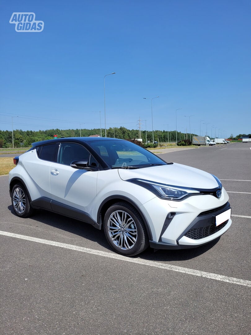 Toyota C-HR 2023 m Visureigis / Krosoveris