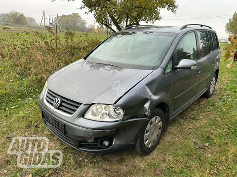 Volkswagen Touran I 2004 y parts