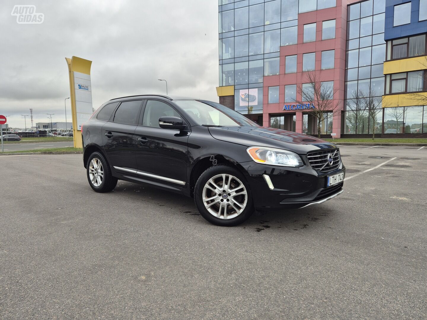 Volvo XC60 2015 m Visureigis / Krosoveris