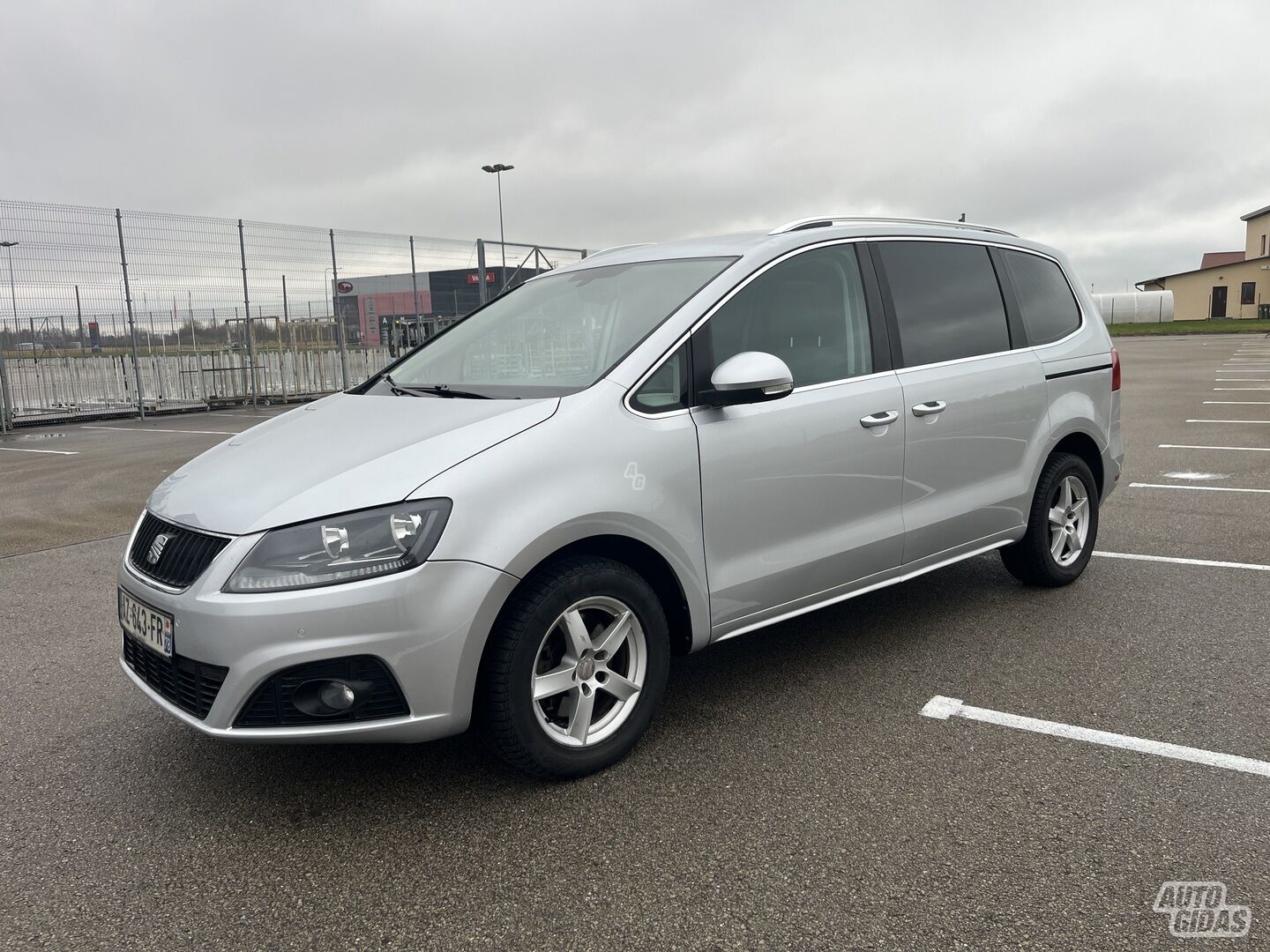 Seat Alhambra 2010 г Минивэн