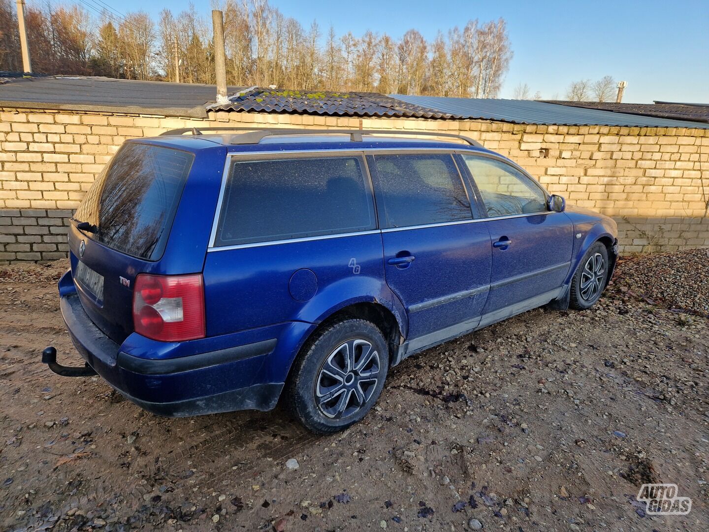 Volkswagen Passat 2003 m dalys