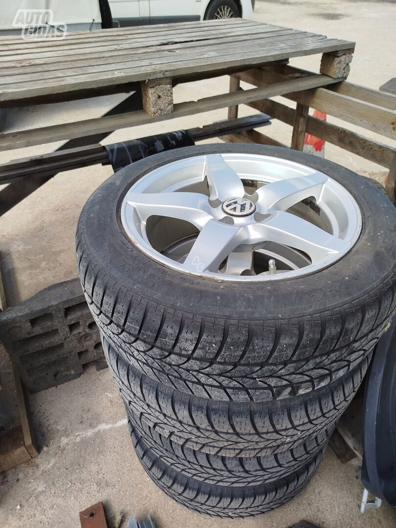 Kitas light alloy R16 rims