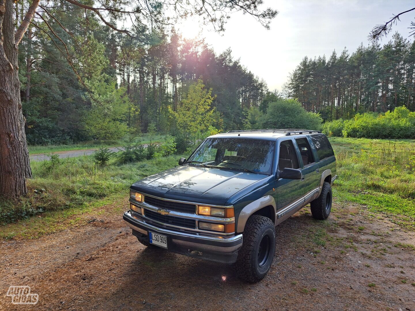 Chevrolet Suburban 1500 1995 m