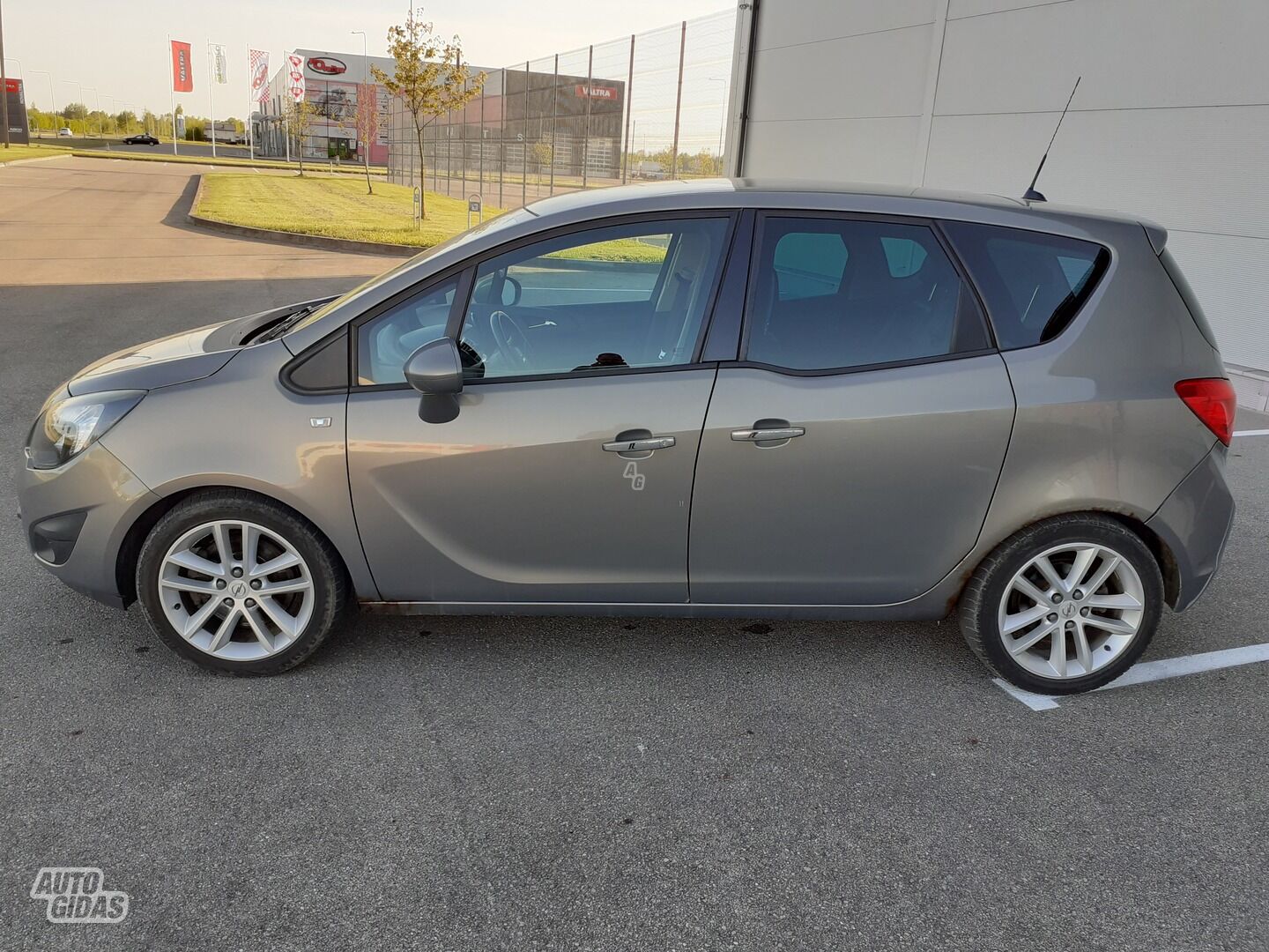 Opel Meriva 2011 m Vienatūris