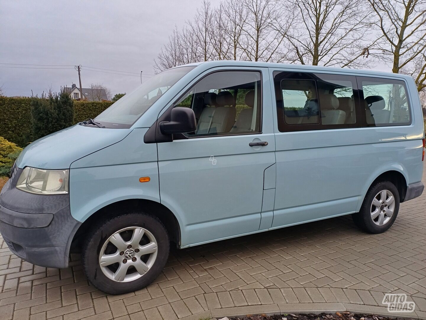 Volkswagen Transporter T5 2004 y