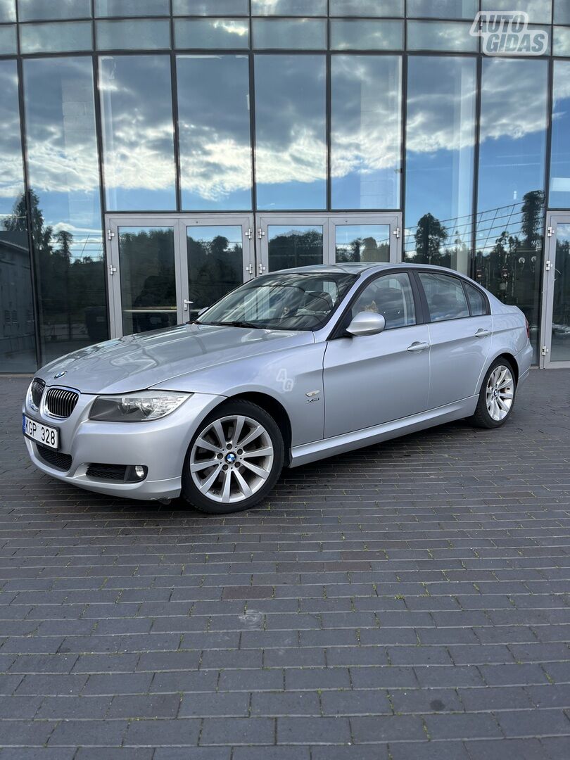 Bmw 328 2011 m Sedanas