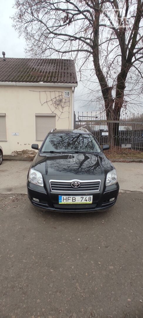 Toyota Avensis D4D 2003 m