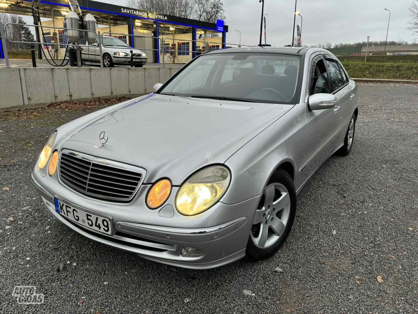 Mercedes-Benz E 270 W211 Avantgarde 2002 m