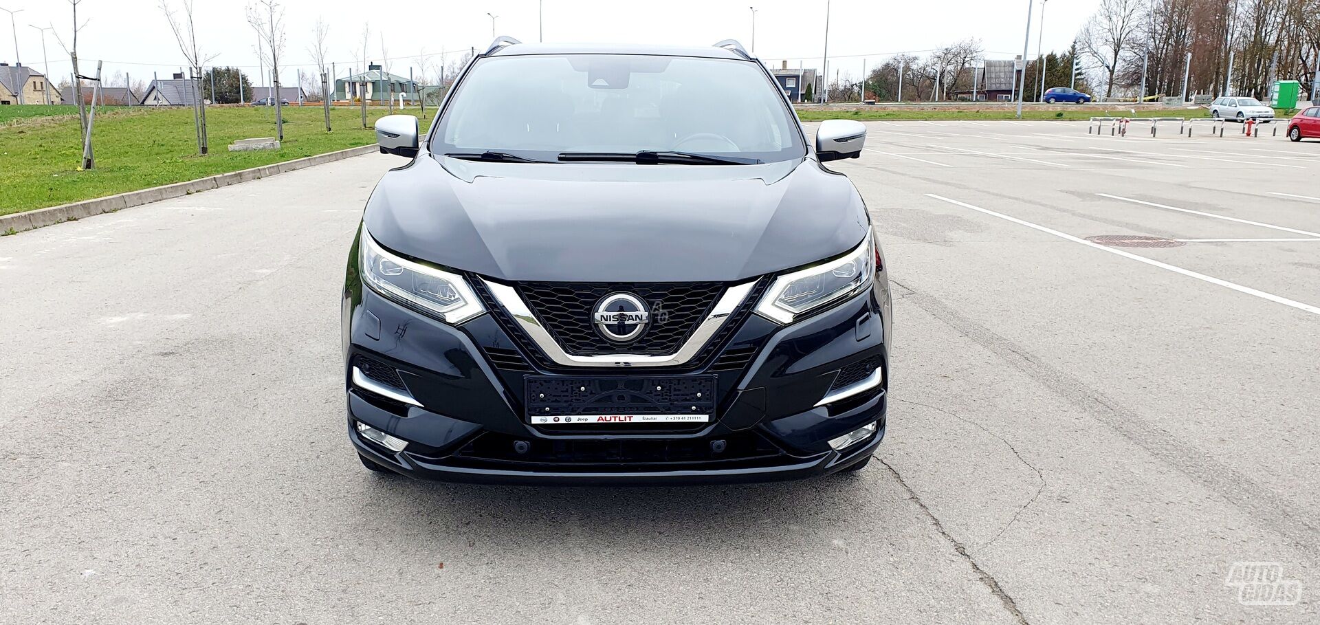 Nissan Qashqai 2019 y Off-road / Crossover