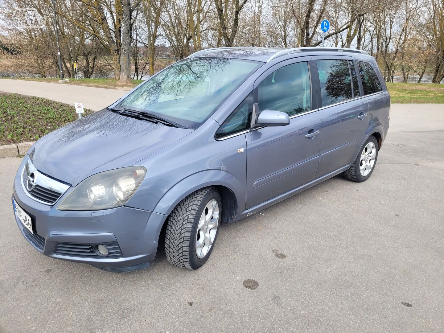 Opel Zafira 2007 y Van