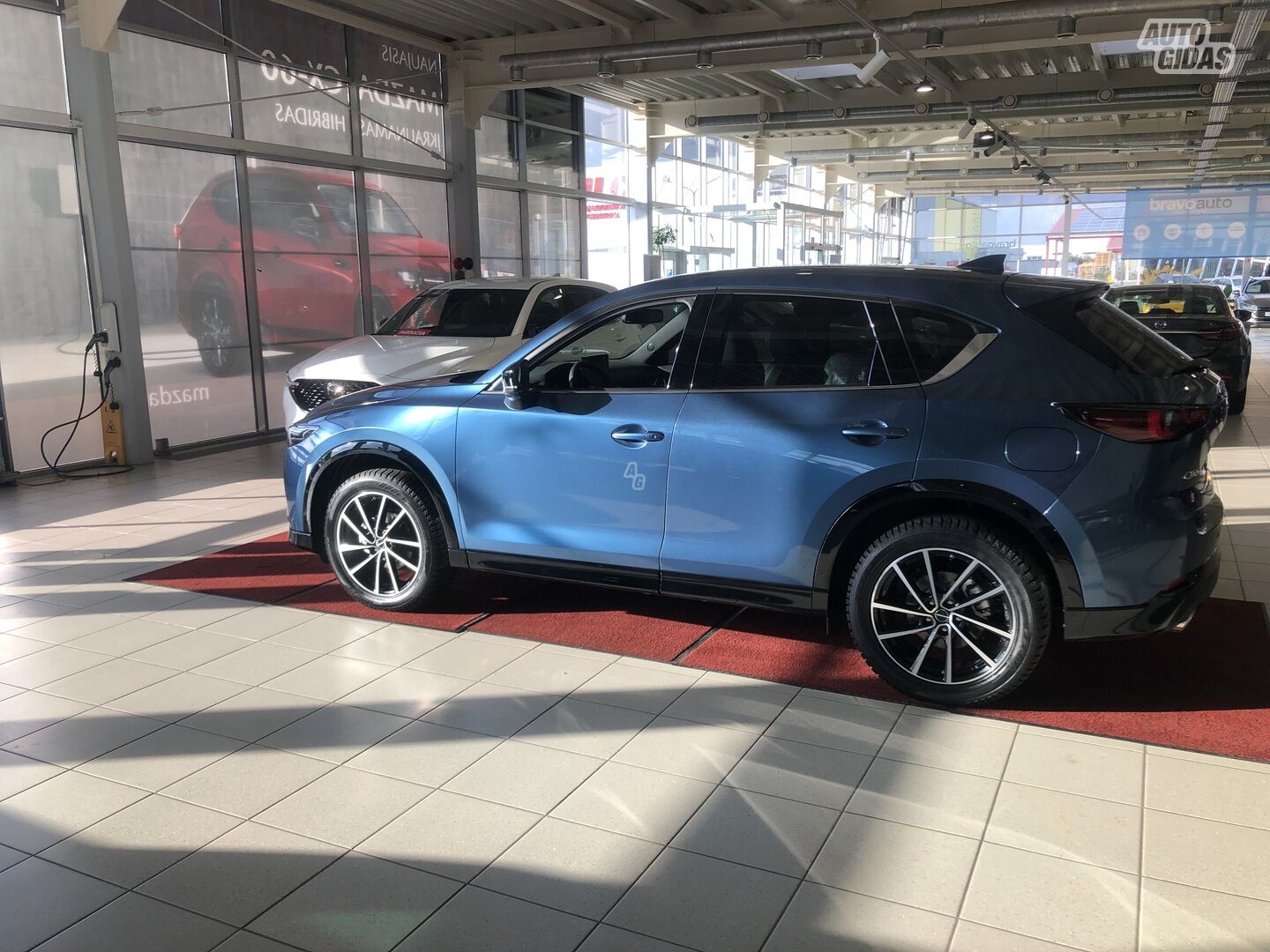 Mazda CX-5 2023 y Off-road / Crossover