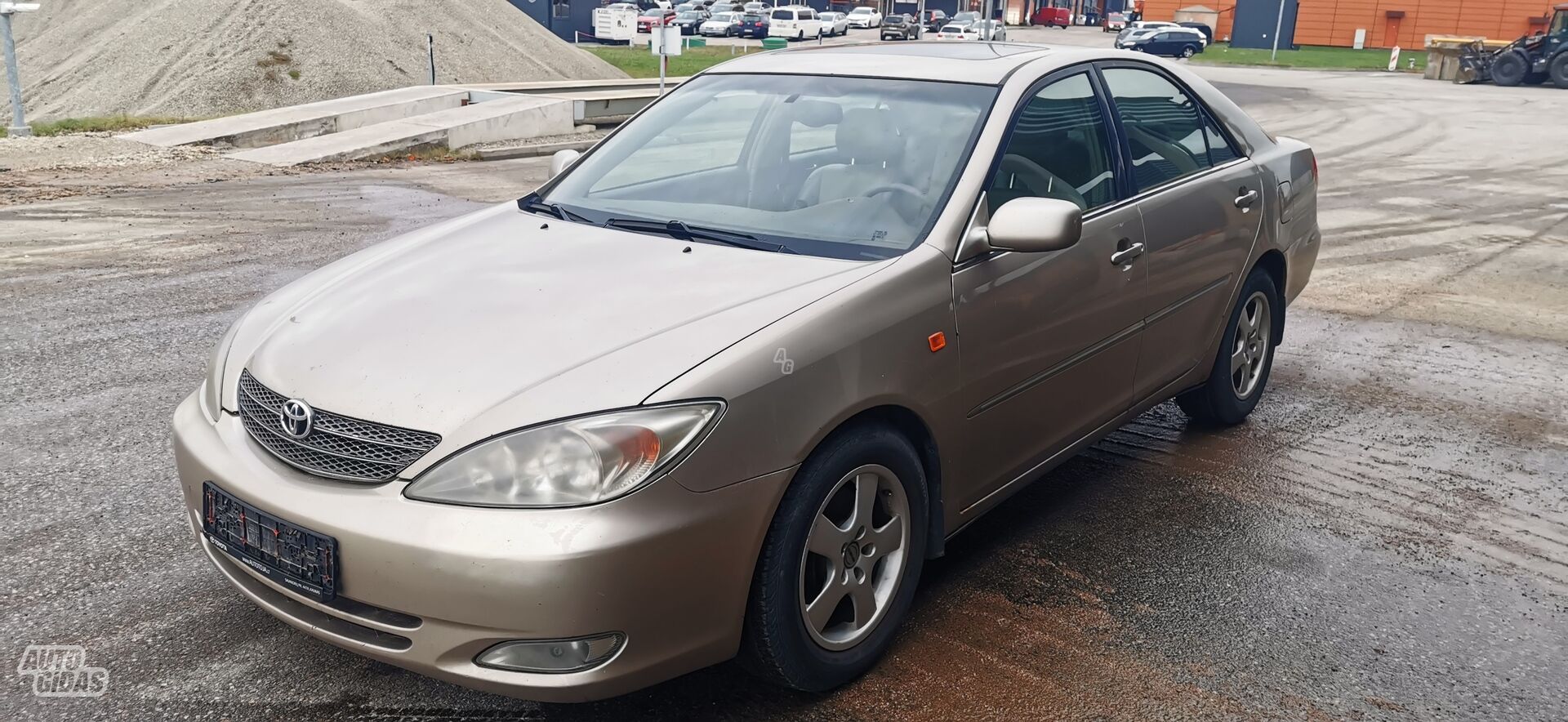 Toyota Camry V 2003 г