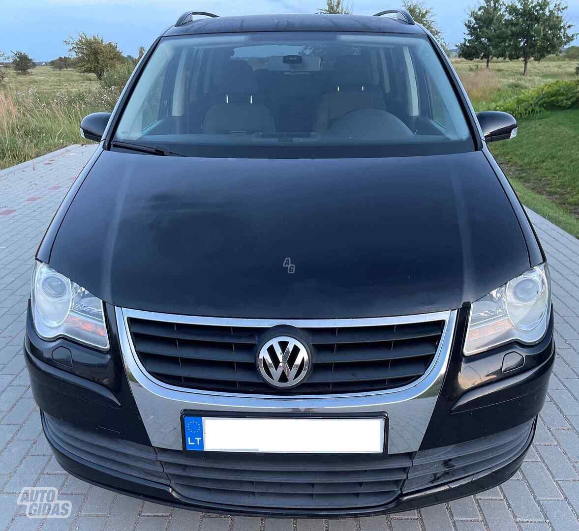 Volkswagen Touran 2008 m Vienatūris