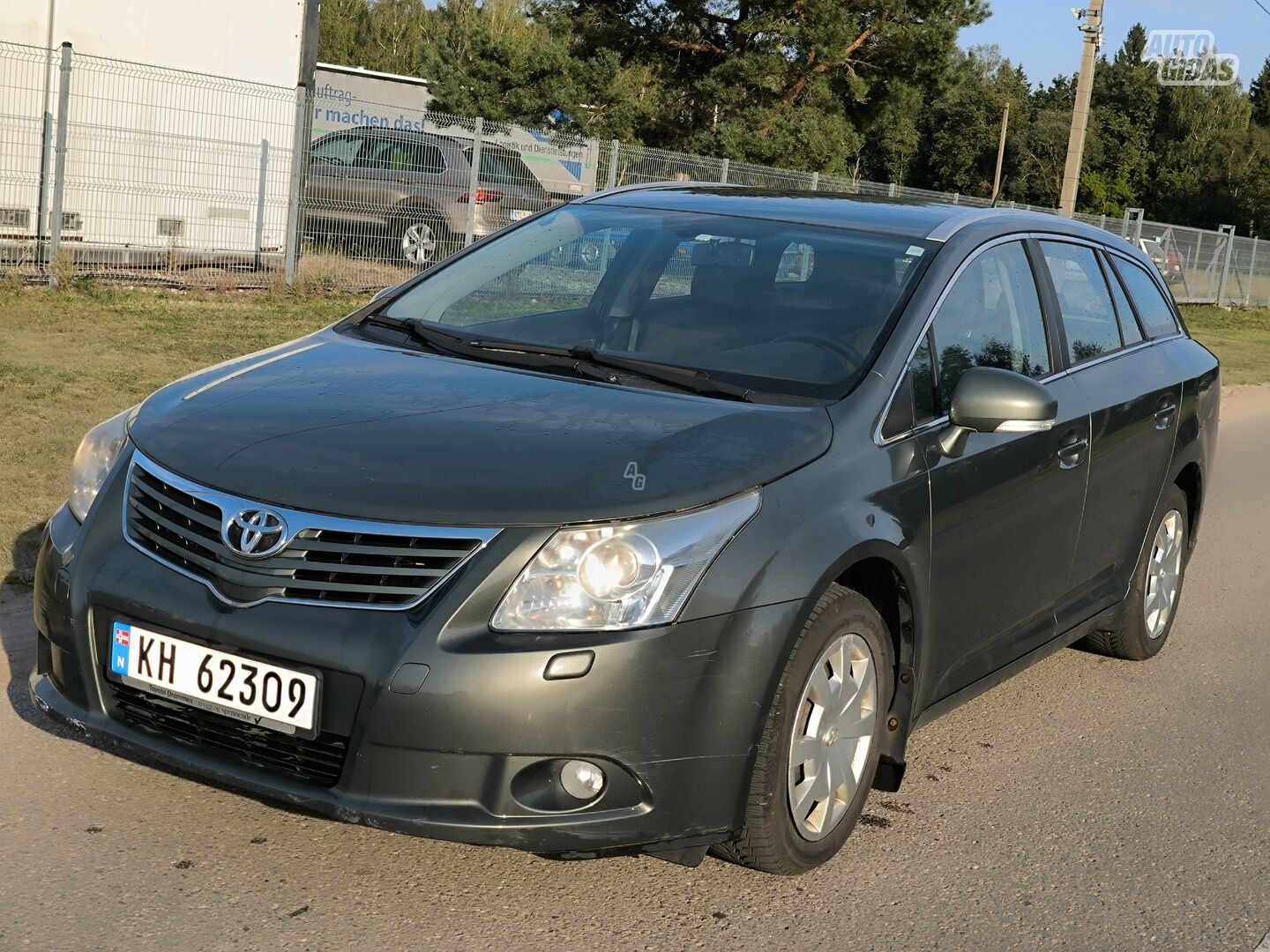 Toyota Avensis III 2009 y