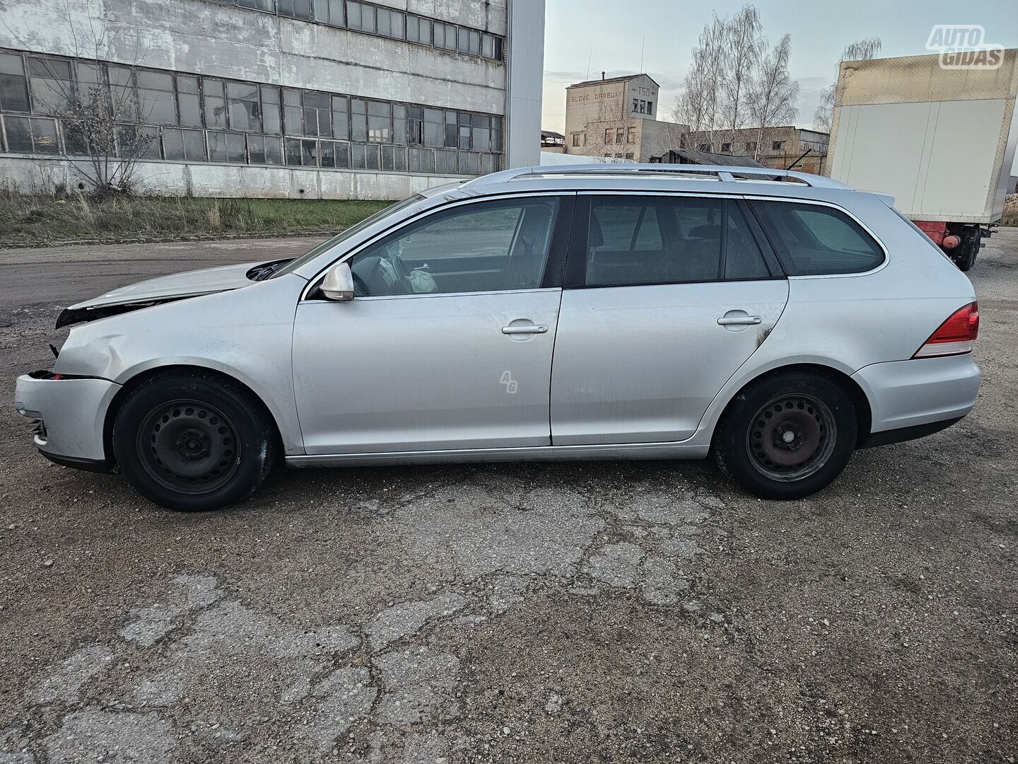 Volkswagen Golf 2008 г запчясти