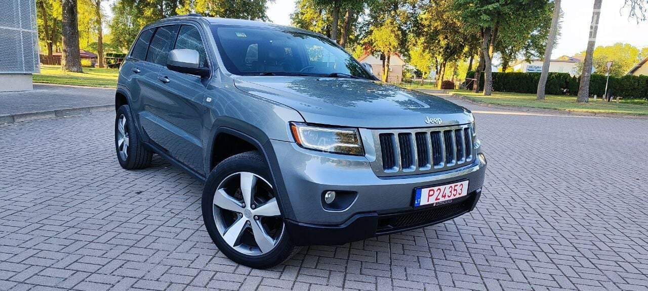 Jeep Grand Cherokee 2012 y Off-road / Crossover