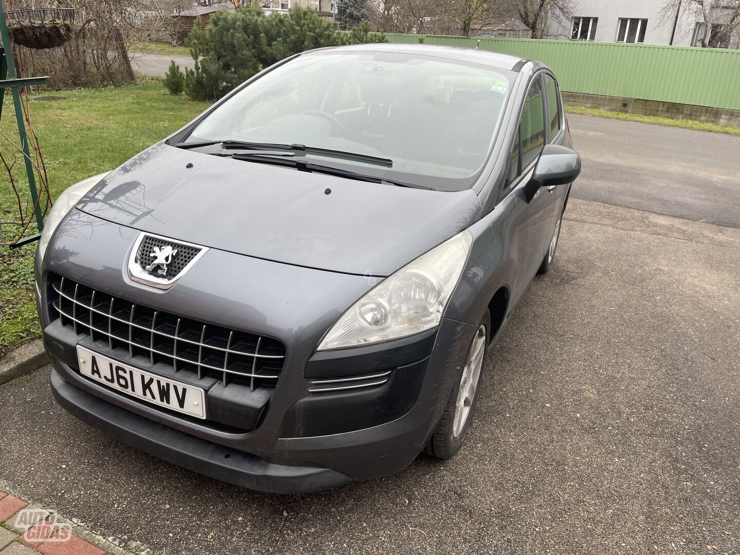 Peugeot 3008 2012 y Hatchback