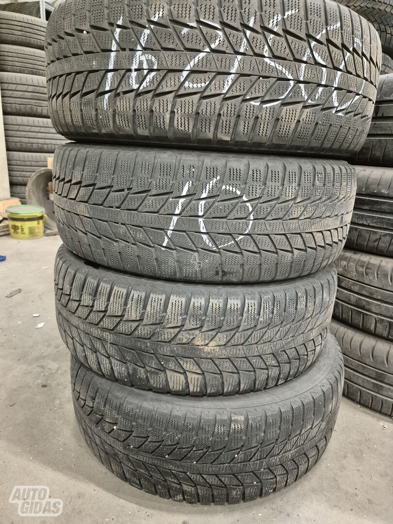 R16 universal tyres passanger car