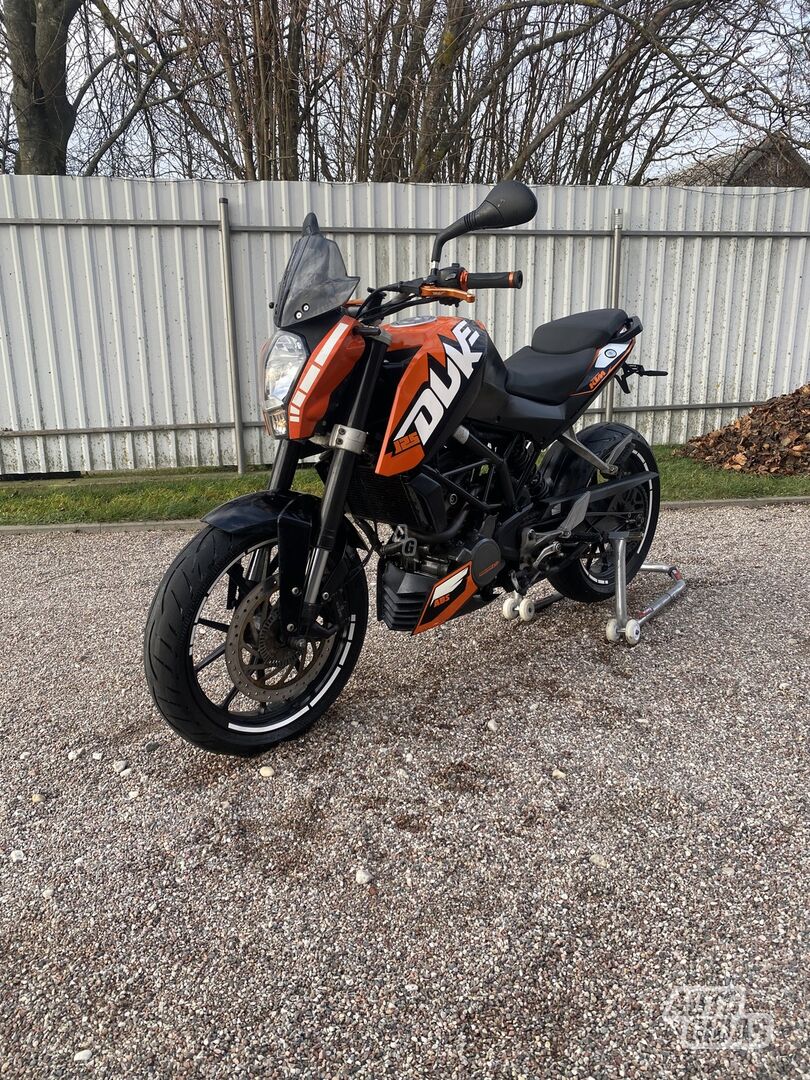 KTM Duke 2015 m Klasikinis / Streetbike motociklas