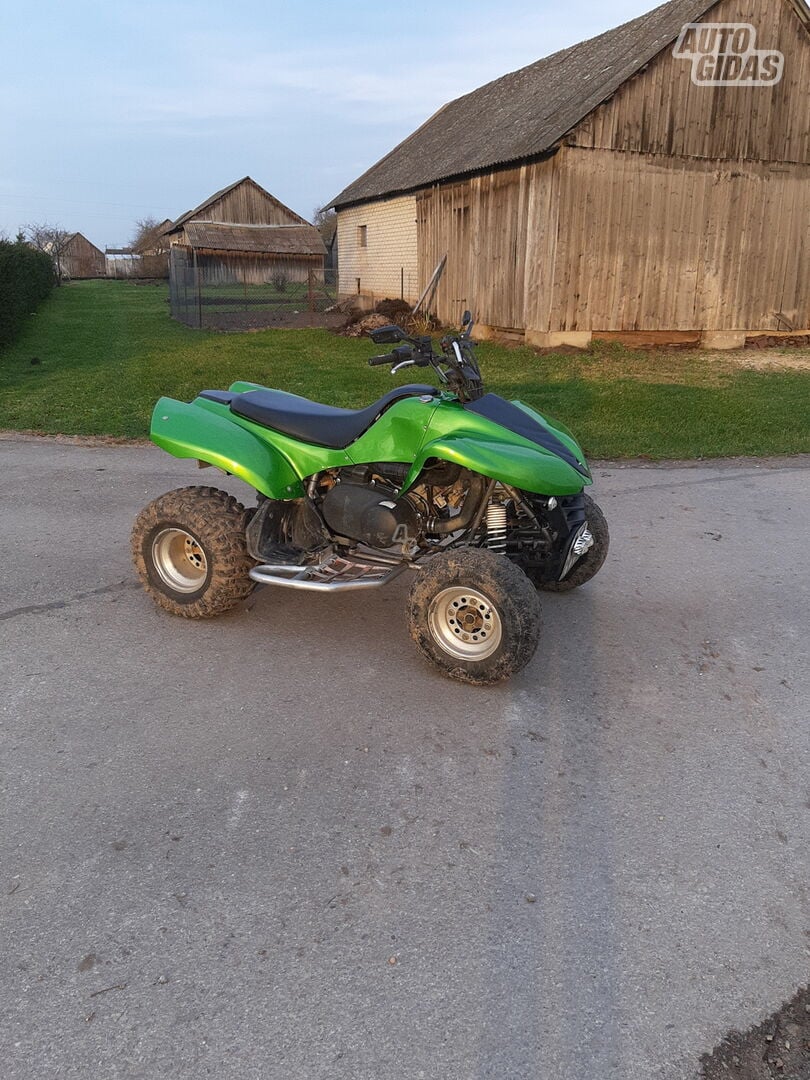 Kawasaki KFX 2006 y ATV motorcycle