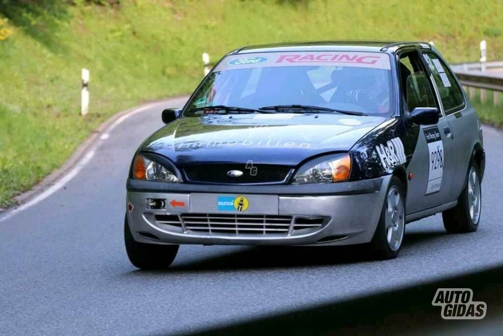 Ford Fiesta 2002 m Hečbekas