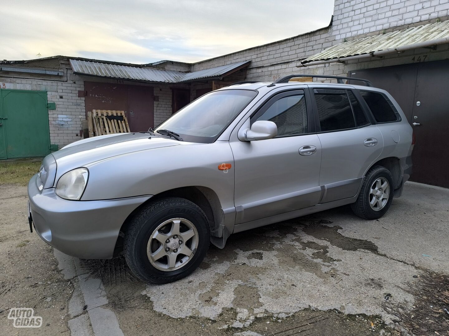 Hyundai Santa Fe 2005 г Внедорожник / Кроссовер