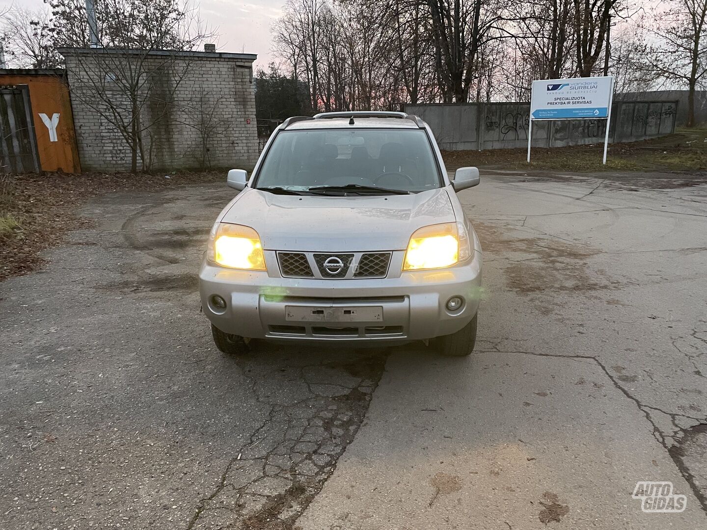 Nissan X-Trail 2005 y Off-road / Crossover