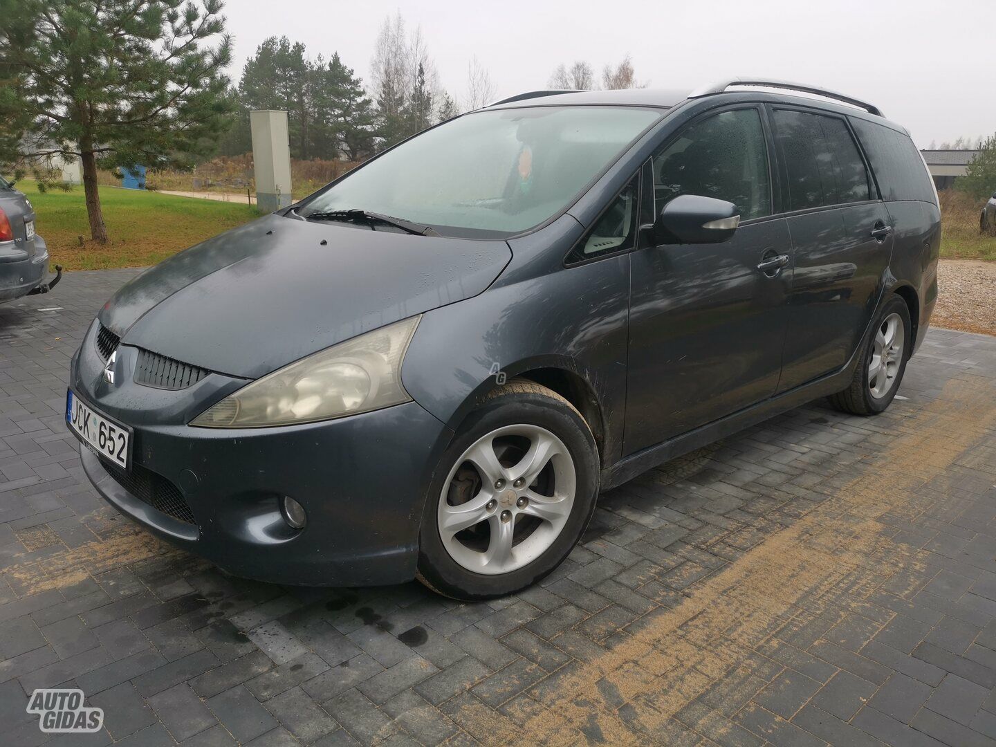 Mitsubishi Grandis 2006 y Van