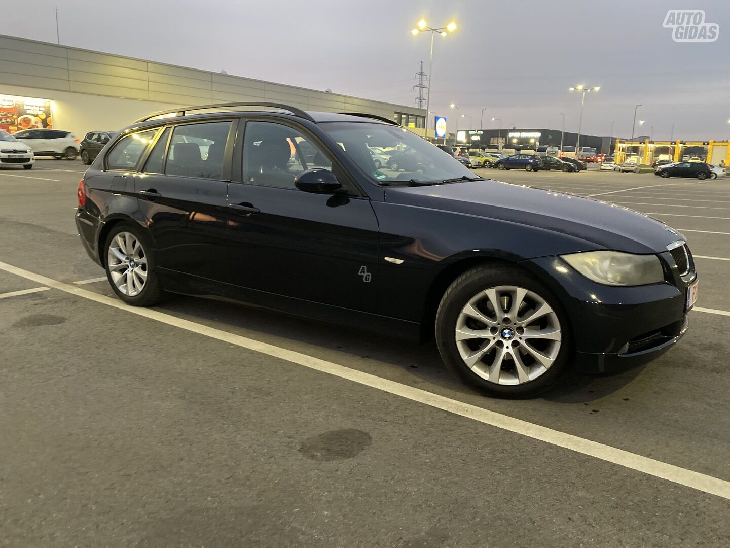 Bmw 320 2008 m Universalas