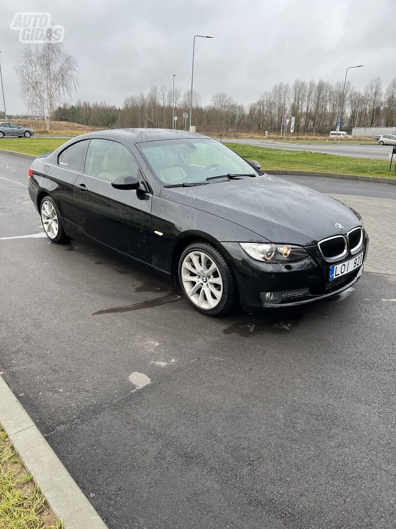 Bmw 320 2008 г Купе