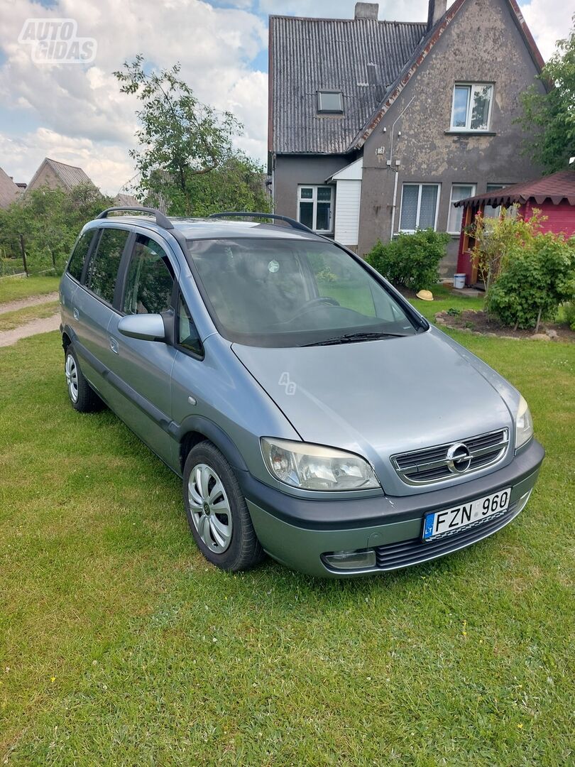 Opel Zafira 2002 m Vienatūris