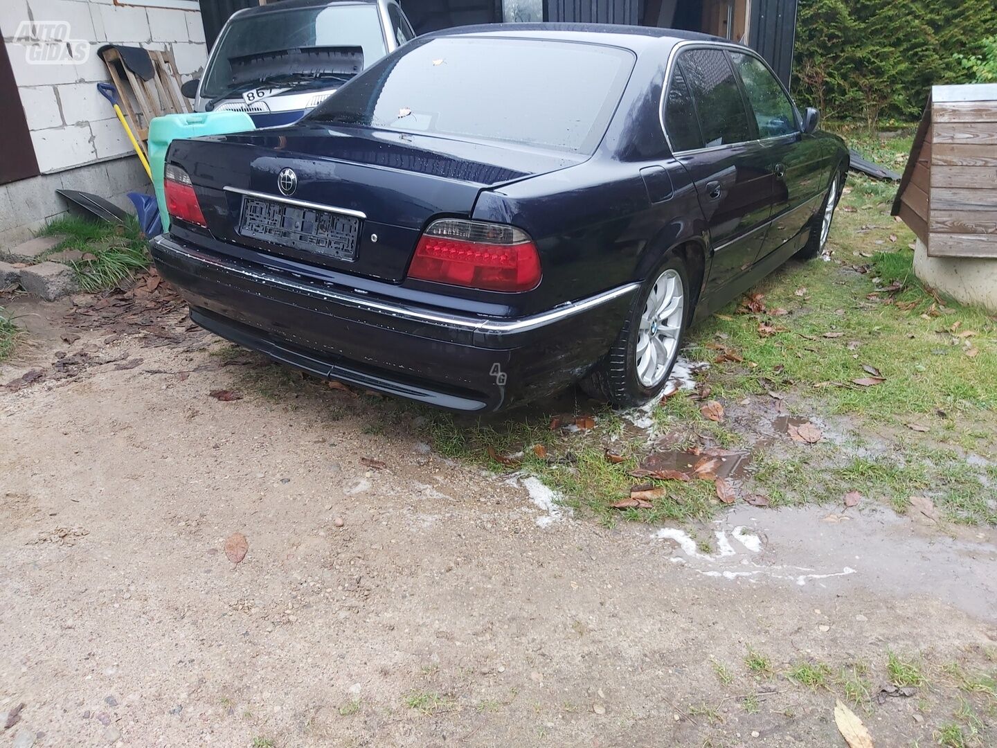 Bmw 725 1998 m Sedanas